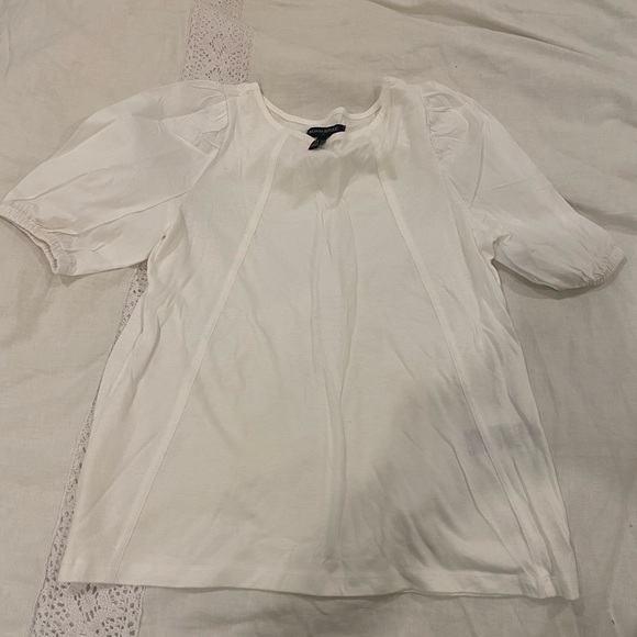 Banana Republic white tshirt - Picture 1 of 4